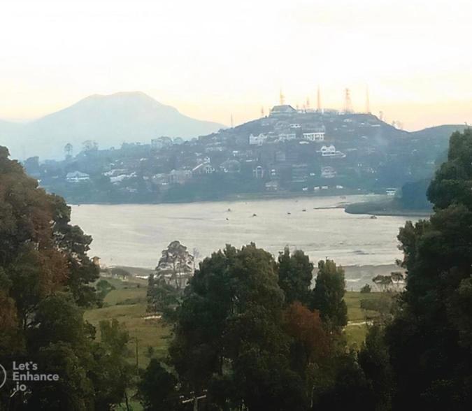Nuwaraeliya Penthouse Apartment With Pool & Panaromic Views Nuwara Eliya Bagian luar foto