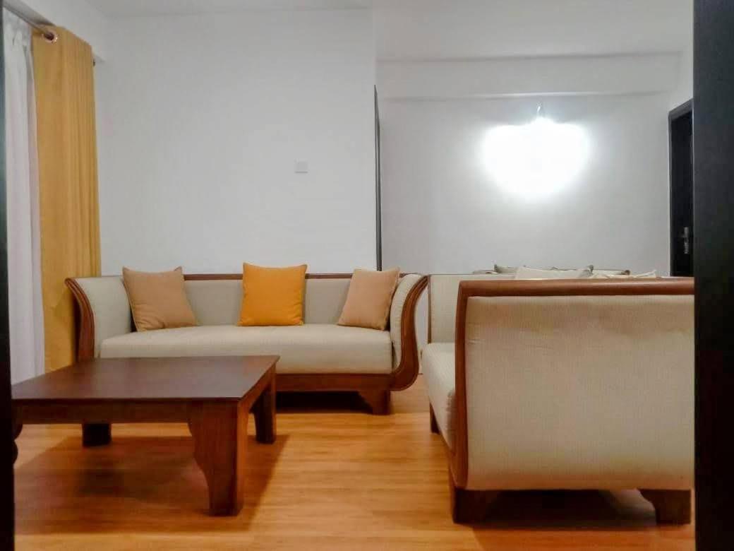 Nuwaraeliya Penthouse Apartment With Pool & Panaromic Views Nuwara Eliya Bagian luar foto